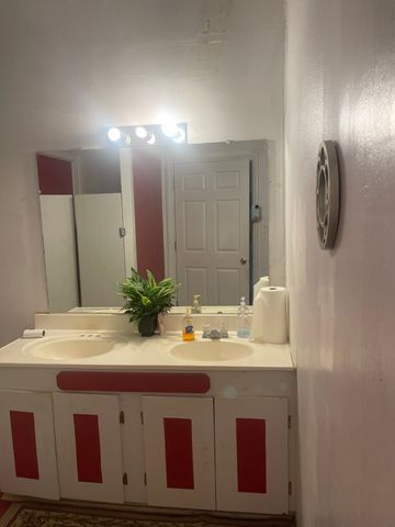 11174 State Highway 155, Frankston, TX 75763