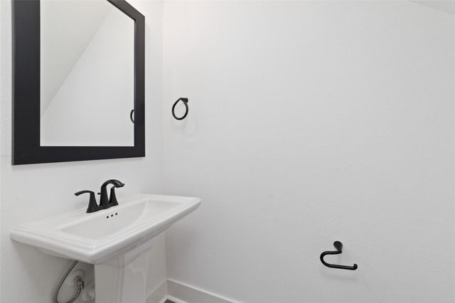 10974 Swang Link Drive, Houston, TX 77043