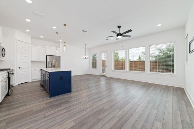 10974 Swang Link Drive, Houston, TX 77043