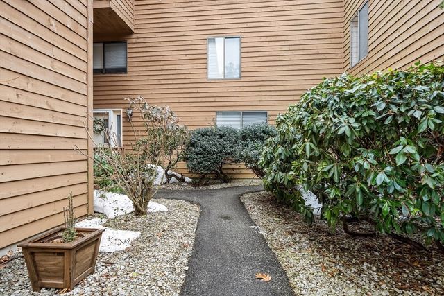 34 Danforth 34, Haverhill, MA 01830