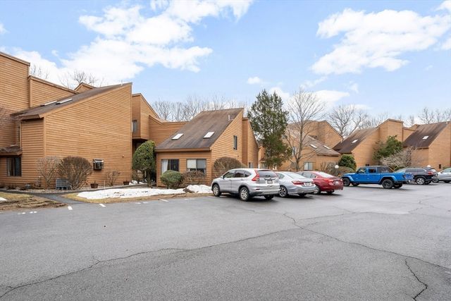 34 Danforth 34, Haverhill, MA 01830