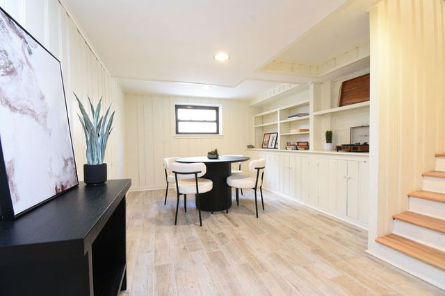 736 S Ashland Avenue, La Grange, IL 60525