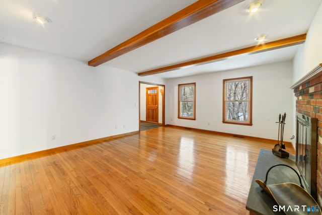 672 Old Waterbury Road, Southbury, CT 06488