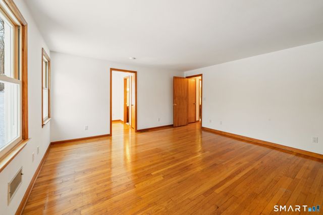 672 Old Waterbury Road, Southbury, CT 06488