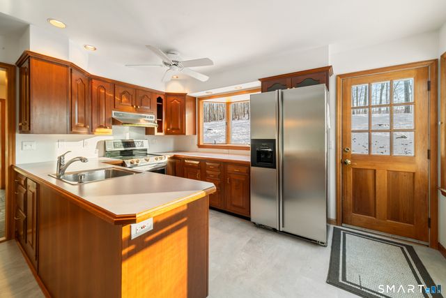 672 Old Waterbury Road, Southbury, CT 06488