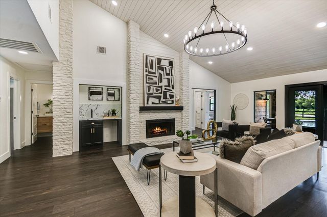 4717 Sam Bass RD, Round Rock, TX 78681