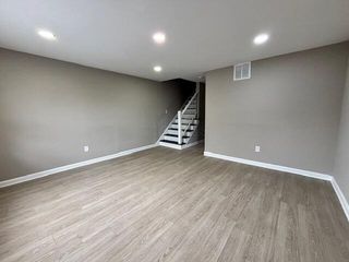 855 Oakland Park Avenue, Columbus, OH 43224