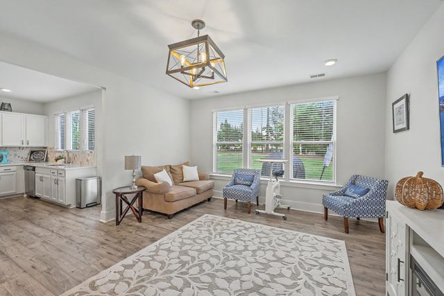 1054 Magnolia Warbler Way, Ravenel, SC 29470