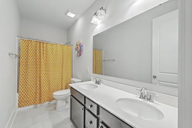 1054 Magnolia Warbler Way, Ravenel, SC 29470