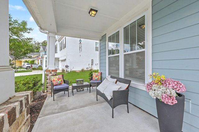 1054 Magnolia Warbler Way, Ravenel, SC 29470
