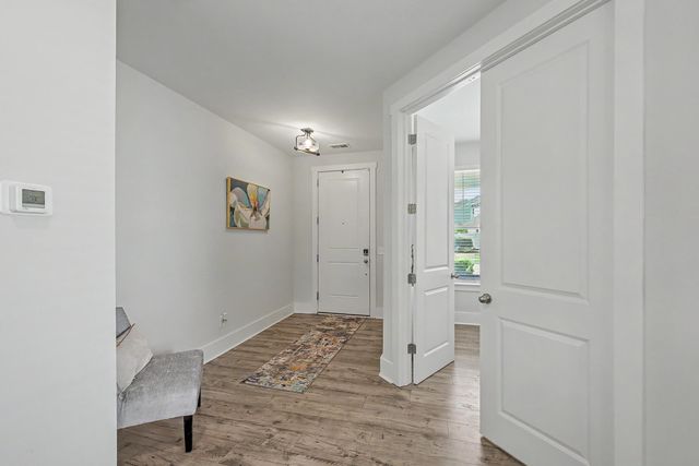 1054 Magnolia Warbler Way, Ravenel, SC 29470
