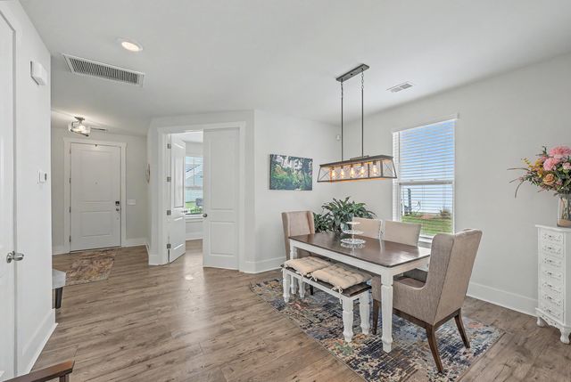 1054 Magnolia Warbler Way, Ravenel, SC 29470