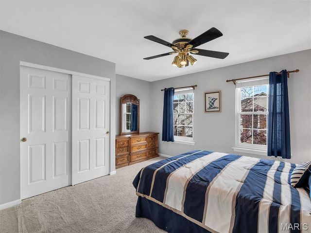 205 Harbour Pointe Drive, Wildwood, MO 63040