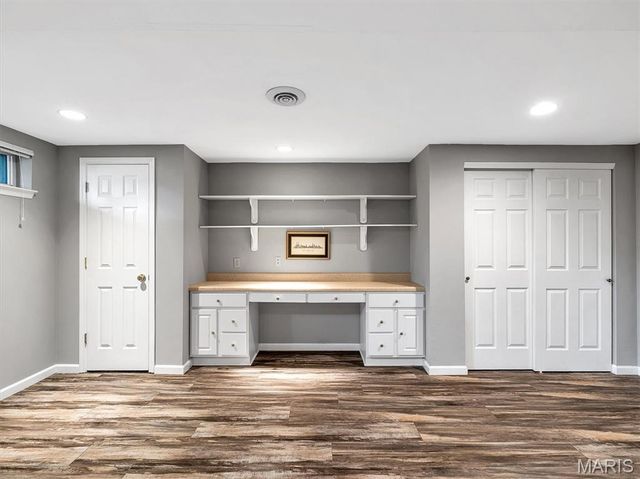 205 Harbour Pointe Drive, Wildwood, MO 63040