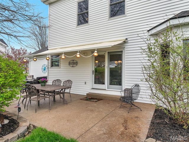 205 Harbour Pointe Drive, Wildwood, MO 63040