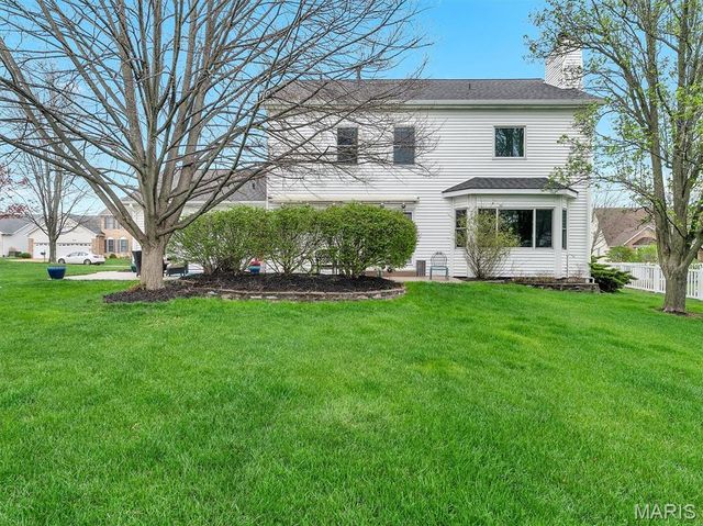 205 Harbour Pointe Drive, Wildwood, MO 63040