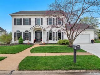 205 Harbour Pointe Drive, Wildwood, MO 63040