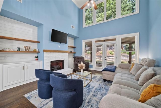 2073 Millcrest Drive, Hoschton, GA 30548