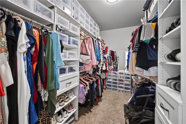 2073 Millcrest Drive, Hoschton, GA 30548