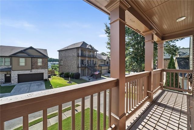 2073 Millcrest Drive, Hoschton, GA 30548