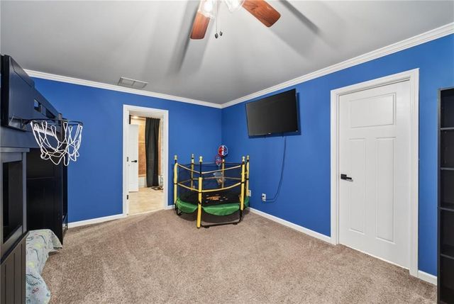 2073 Millcrest Drive, Hoschton, GA 30548