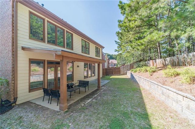 2073 Millcrest Drive, Hoschton, GA 30548