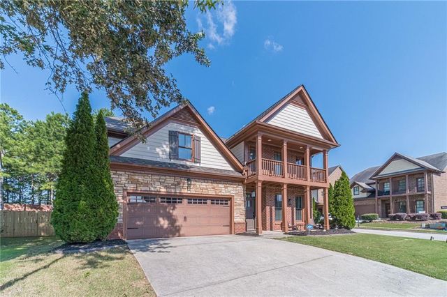 2073 Millcrest Drive, Hoschton, GA 30548