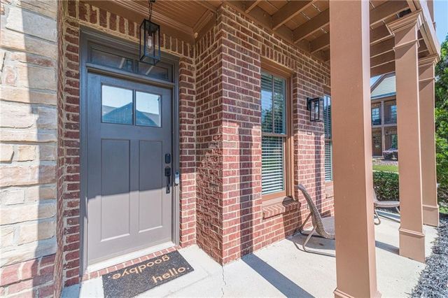 2073 Millcrest Drive, Hoschton, GA 30548