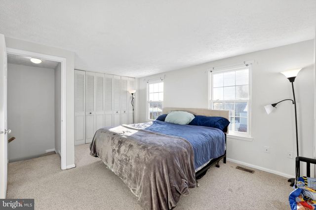 15400 NEMAN DR, Bowie, MD 20716