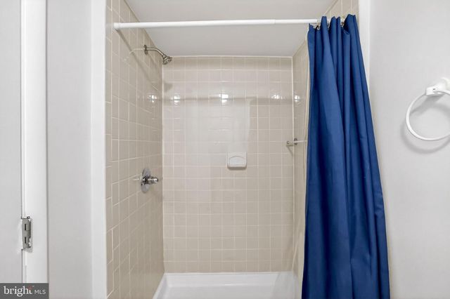 15400 NEMAN DR, Bowie, MD 20716