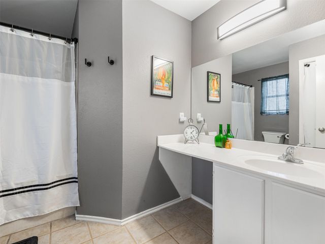 1104 Laurelleaf DR, Pflugerville, TX 78660