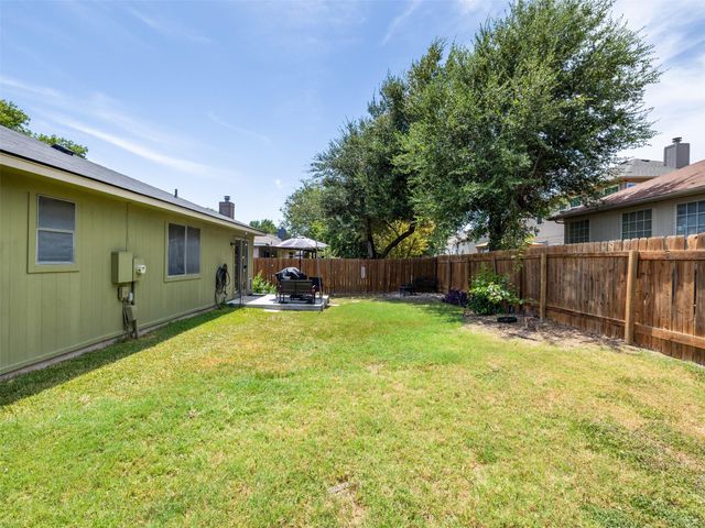 1104 Laurelleaf DR, Pflugerville, TX 78660