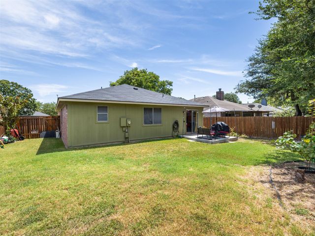 1104 Laurelleaf DR, Pflugerville, TX 78660