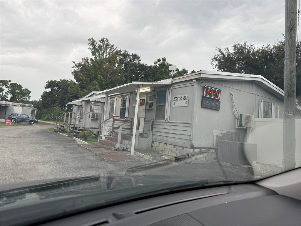 Image 1 of property listing at 6435 W HILLSBOROUGH AVENUE, Tampa, FL 33634