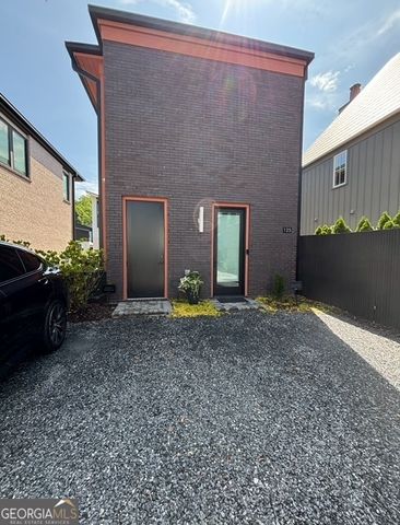 125 Channing Lane, Fayetteville, GA 30214