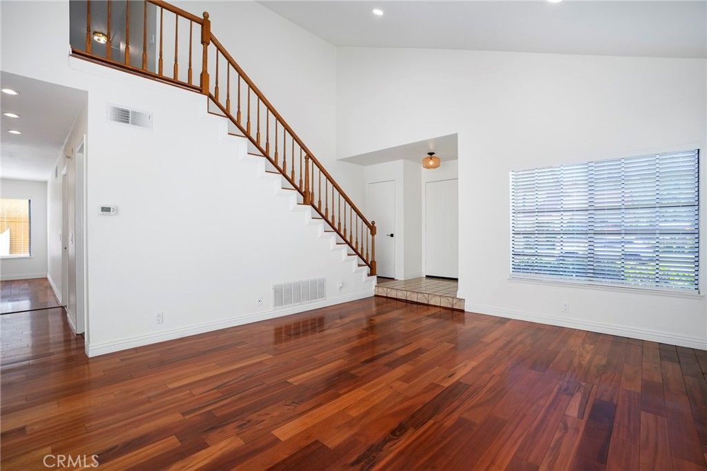 6820 Eaglehaven Lane, Oak Park, CA 91377 — photo 2