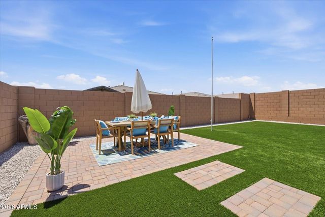 20083 W TURNEY Avenue, Litchfield Park, AZ 85340