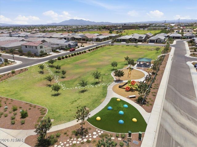 20083 W TURNEY Avenue, Litchfield Park, AZ 85340