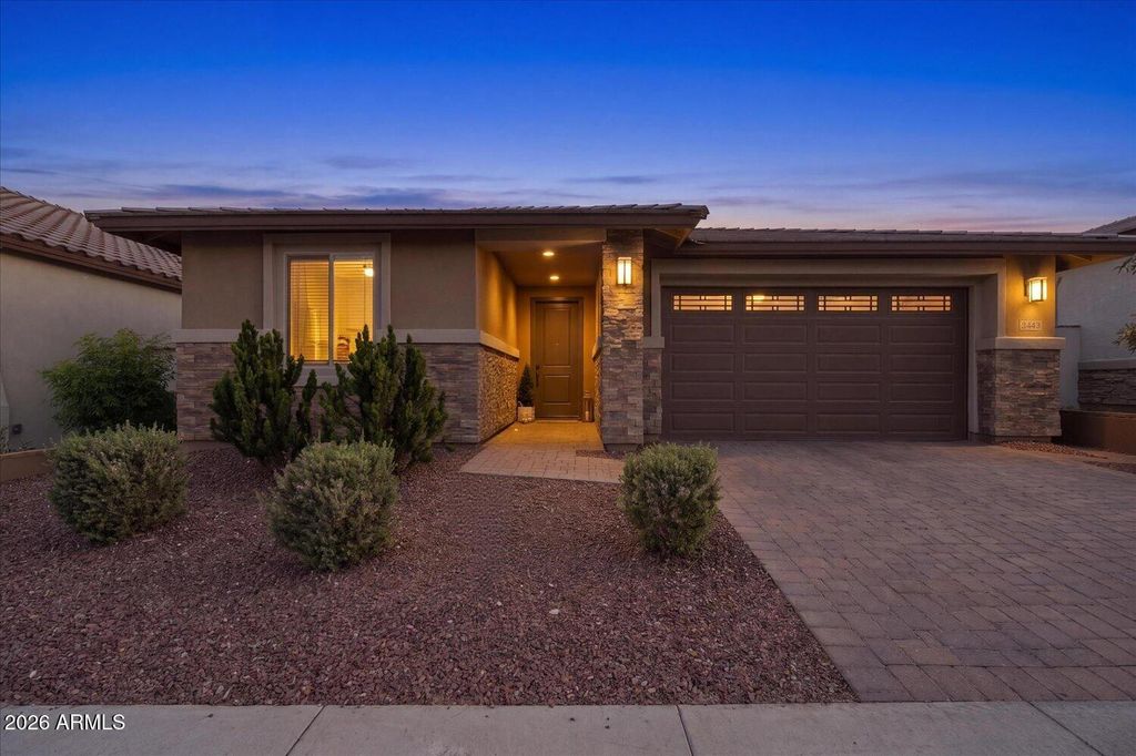 20083 W TURNEY Avenue, Litchfield Park, AZ 85340