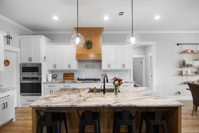 838 Belle Grove Loop, Benton, AR 72019