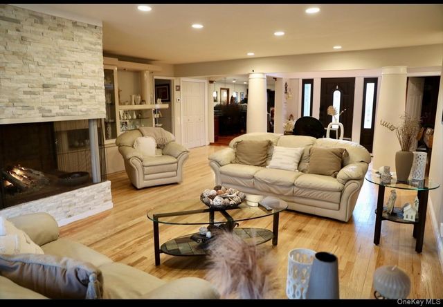 411 S Chelsea Road, White Plains, NY 10603
