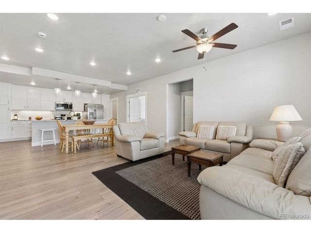 3425 Triano Creek Dr 104, Loveland, CO 80538