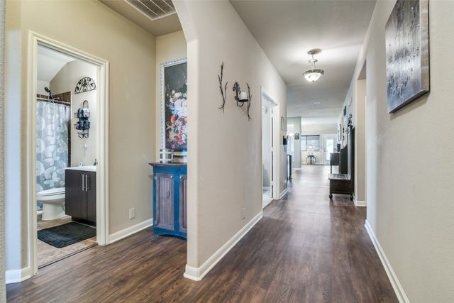 2101 Long Forest Road, Forney, TX 75126