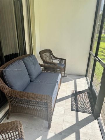 10332 Sunrise Lakes Boulevard 106, Sunrise, FL 33322