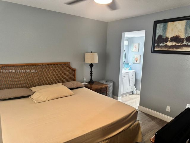 10332 Sunrise Lakes Boulevard 106, Sunrise, FL 33322