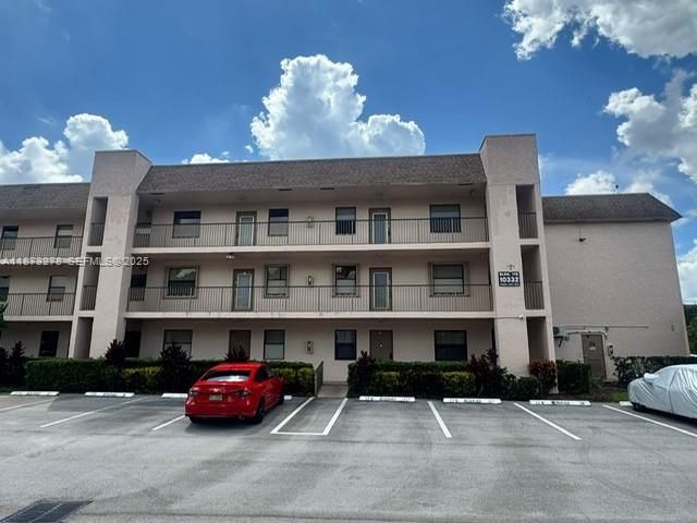 10332 Sunrise Lakes Boulevard 106, Sunrise, FL 33322
