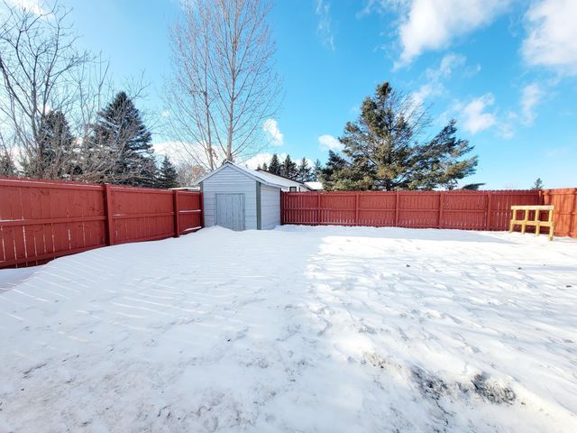 215 3rd Street NW, Wadena, MN 56482