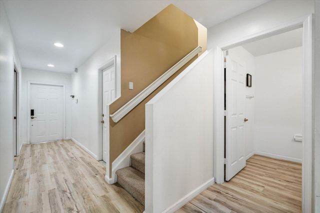 2030 NW 99th Way, Sunrise, FL 33322