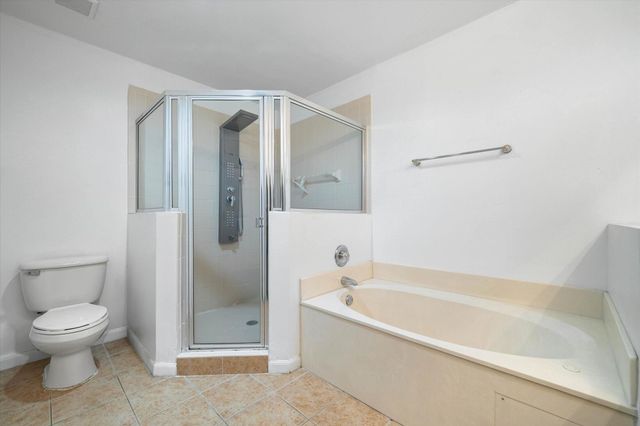 2030 NW 99th Way, Sunrise, FL 33322