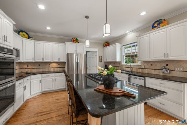 105 Lake Ridge Road, Southbury, CT 06488